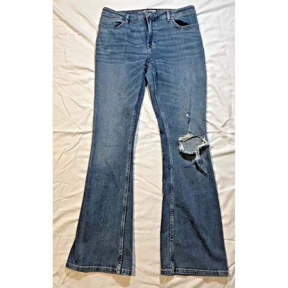 Free People We the Free Carmen flare jean Size 30 waist